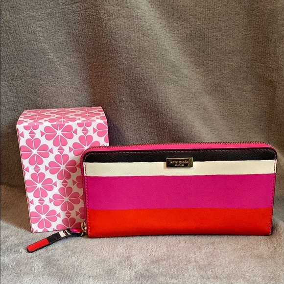 ❤️♠️🩷KATE SPADE❤️♠️🩷Laurel Way Bonita Stripe Neda/EUC - Picture 1 of 8
